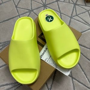 Yeezy Slides